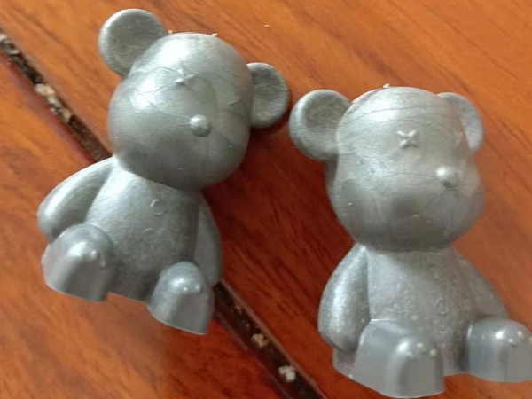 濟(jì)寧安屹工貿(mào)承接注塑模具和注塑產(chǎn)品代工，金日接單網(wǎng)紅小熊杯，日產(chǎn)8萬(wàn)只